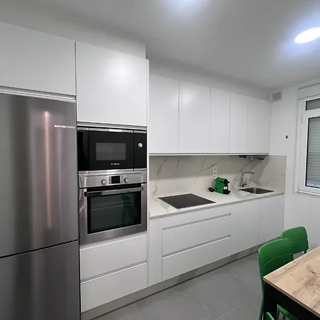 Centrico Con Parking Apartment