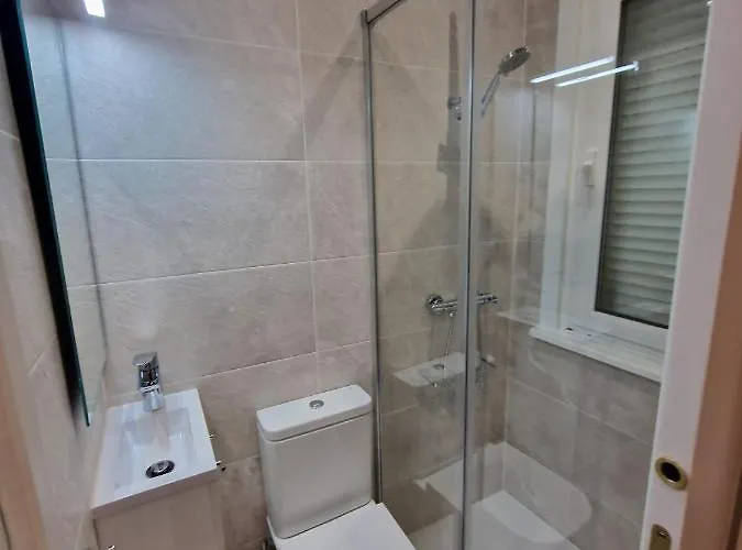 Céntrico Con Parking Apartamento *